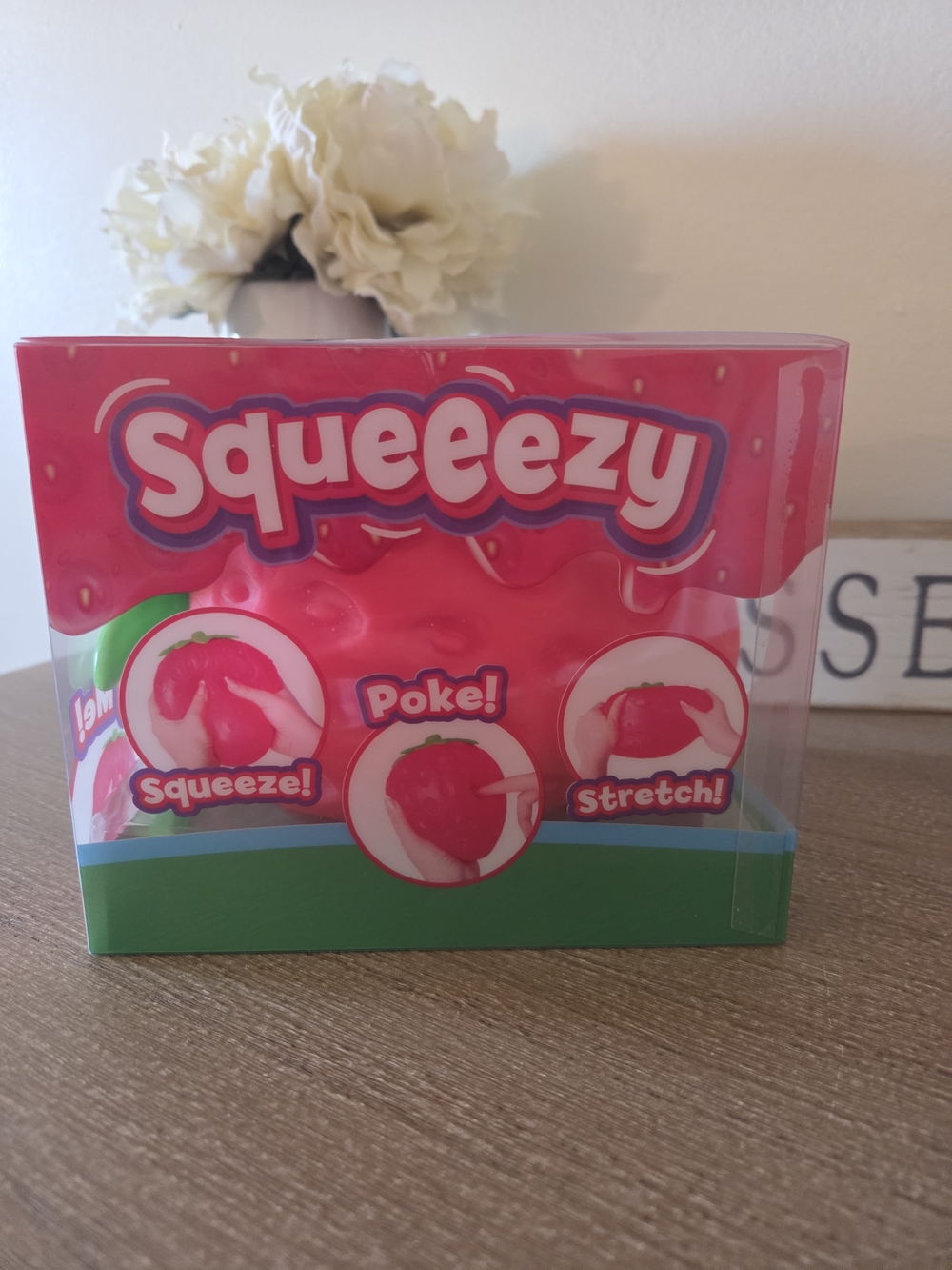 Squeeezy Strawberry Squishy